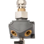 Maxline M8201 Dual Port Outlet Kit with 3/4-Inch Tubing and 1/2-Inch NPT Outlet Port